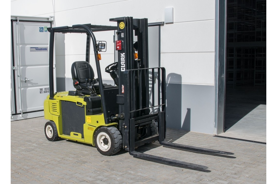 https://goodtogosafety.indevelopment.website/image/cache/catalog/Blog/Forklift-Truck-1140x760.jpg