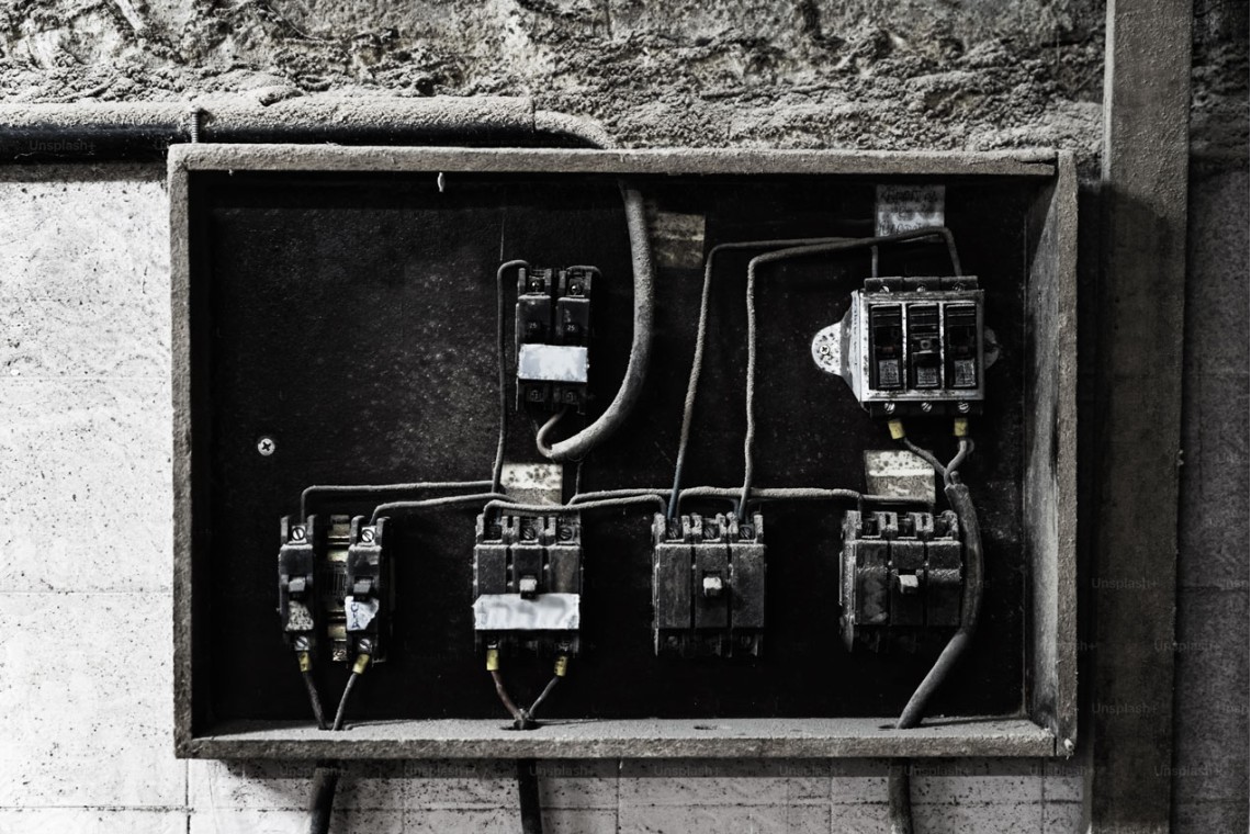https://goodtogosafety.indevelopment.website/image/cache/catalog/Blog/HighVolt-1140x760.jpg