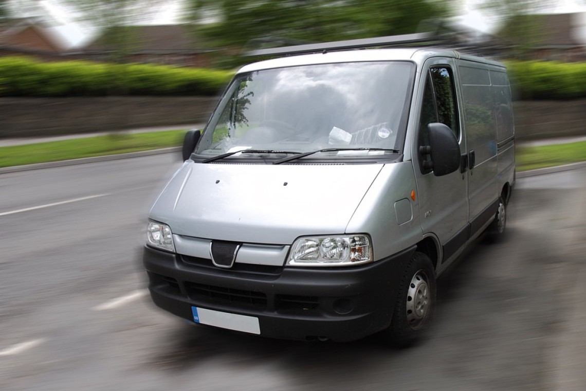 https://goodtogosafety.indevelopment.website/image/cache/catalog/Blog/Van-1140x760.jpg